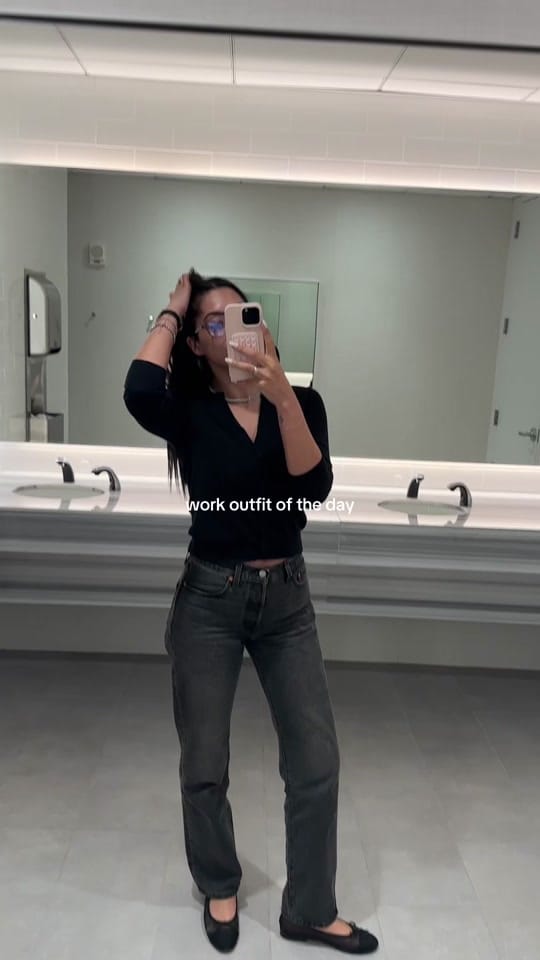 Post 3 by Kamera on TikTok (video)