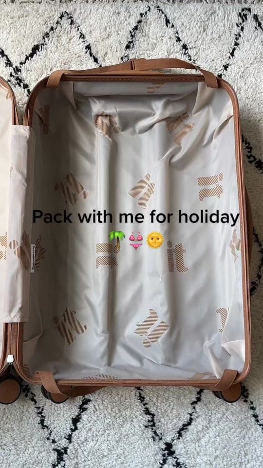 Post 10 by meg🌞🐚🌊 on TikTok (video)