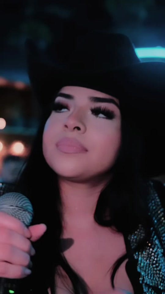 Post 10 by Mithzy Lucerito 🤍 on TikTok (video)