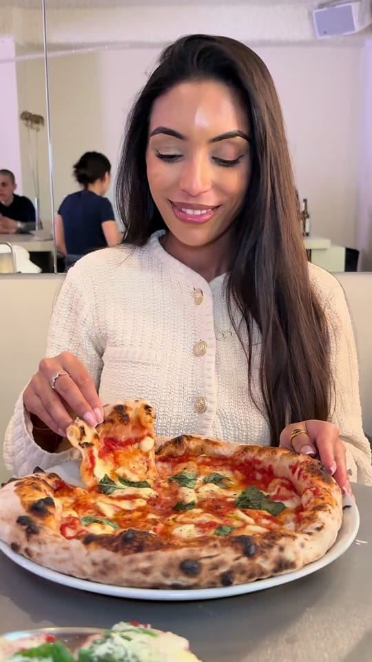 Post 8 by Nadia on TikTok (video)