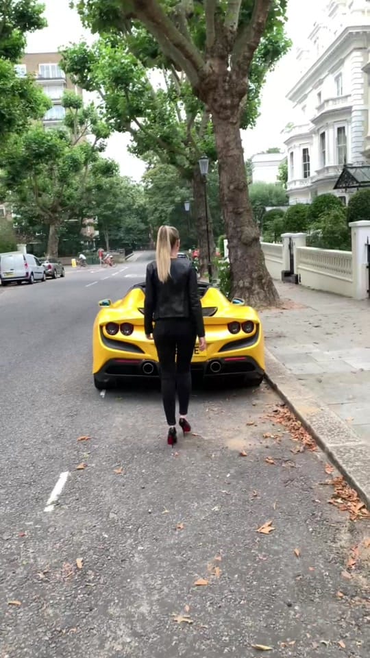 Post 8 by Epicgirllondon on TikTok (video)