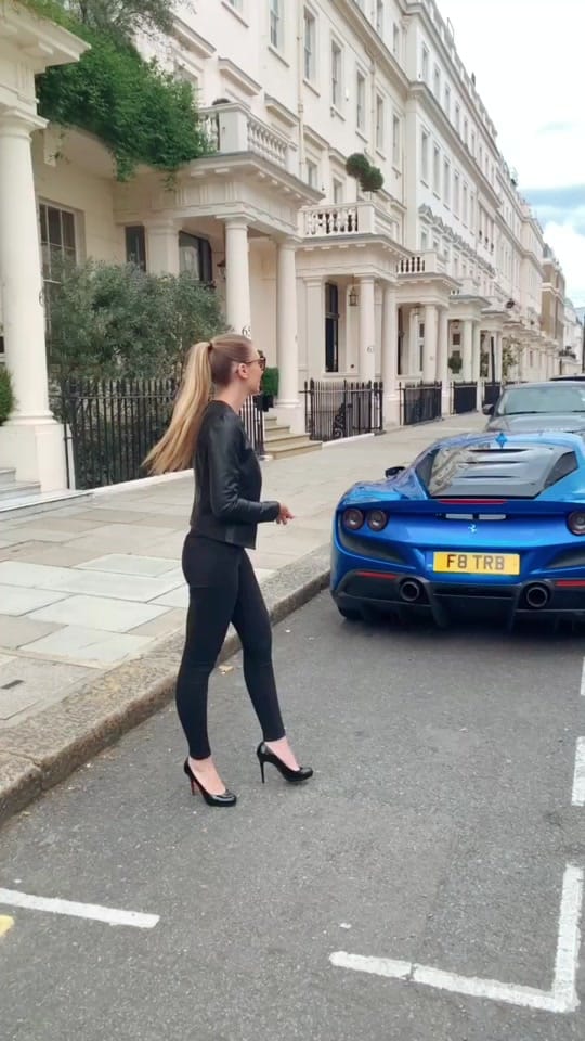 Post 10 by Epicgirllondon on TikTok (video)