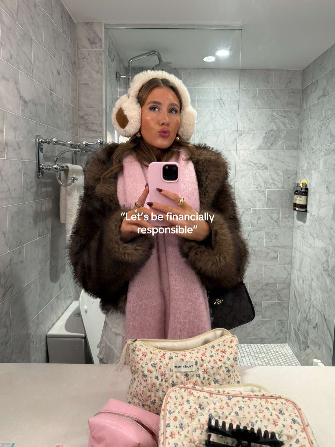 Post 8 by Lauren Warner on TikTok (video)