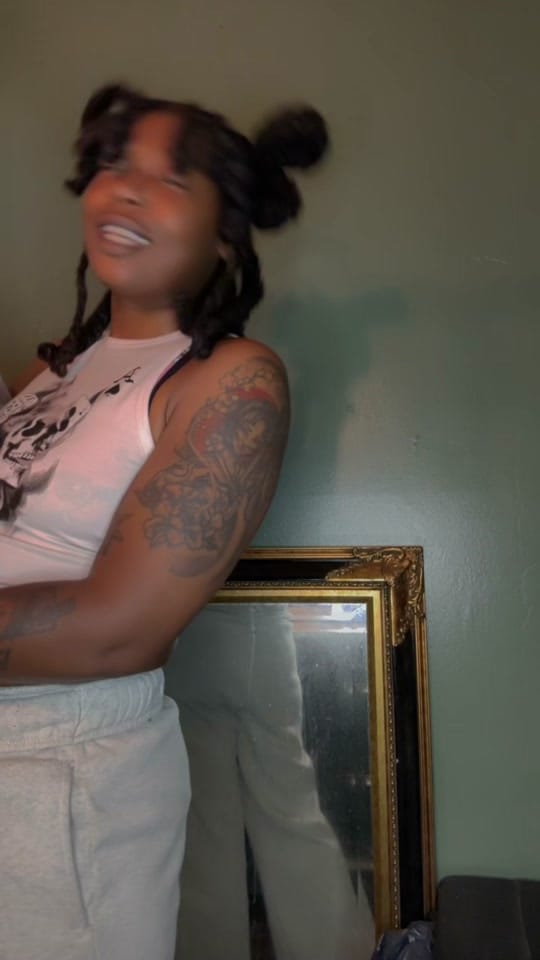 Post 1 by Stevie Simpson on TikTok (video)