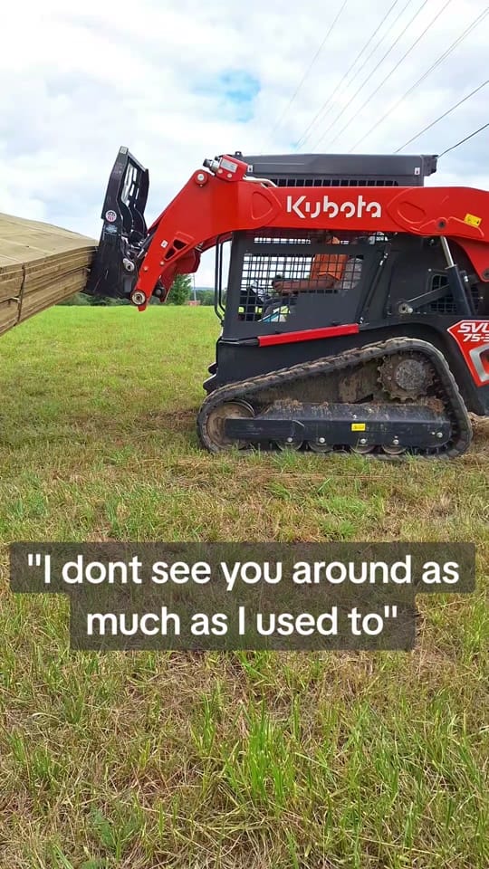 Post 3 by Grayson Lee on TikTok (video)
