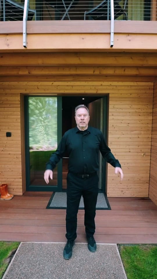 Post 4 by The Lakes by YOO on TikTok (video)