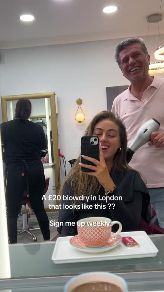 Post 8 by makeupbymichal_ on TikTok (video)