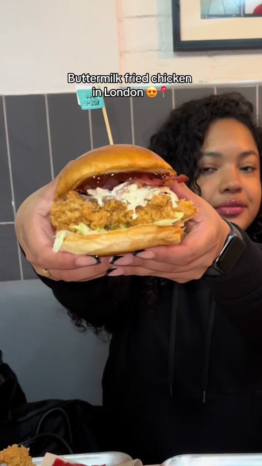 Post 9 by biteswithdeee on TikTok (video)