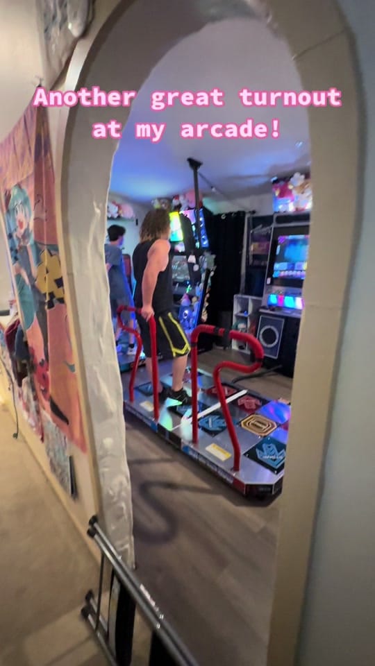 Post 8 by xopher on TikTok (video)