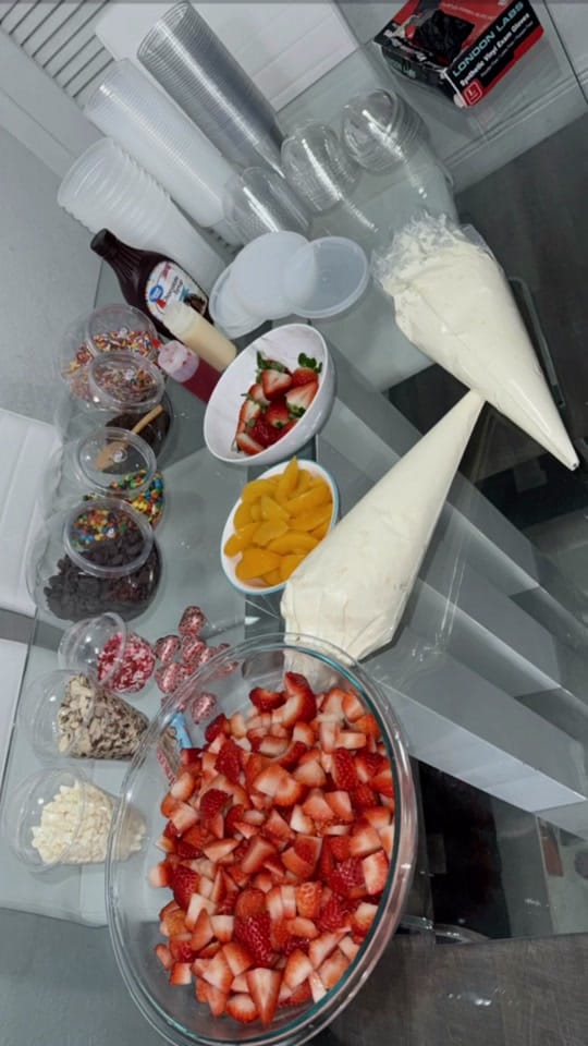 Post 10 by Fresas con crema food grill on TikTok (video)