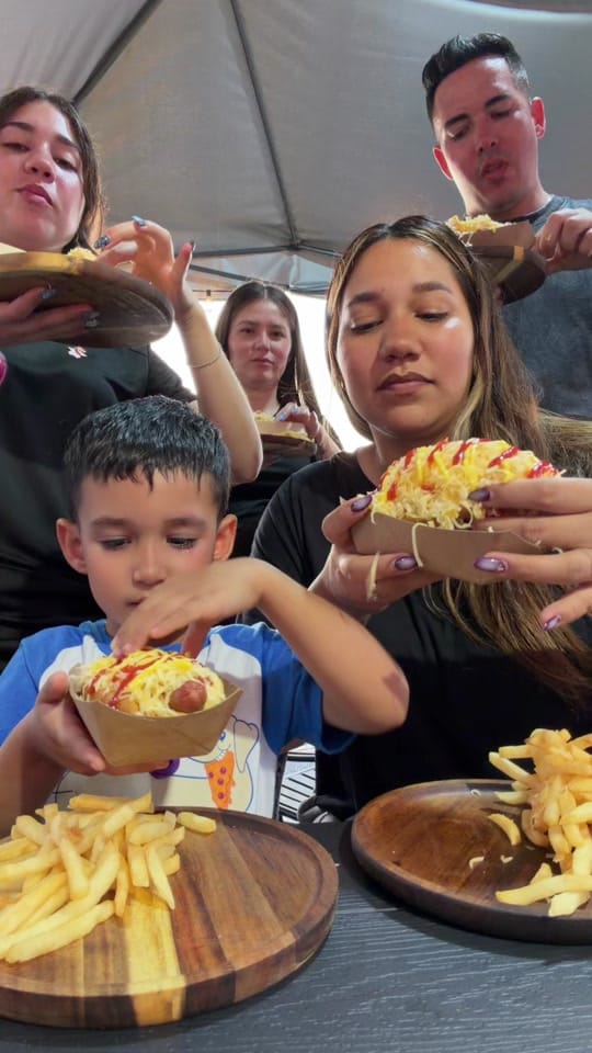 Post 6 by Fresas con crema food grill on TikTok (video)
