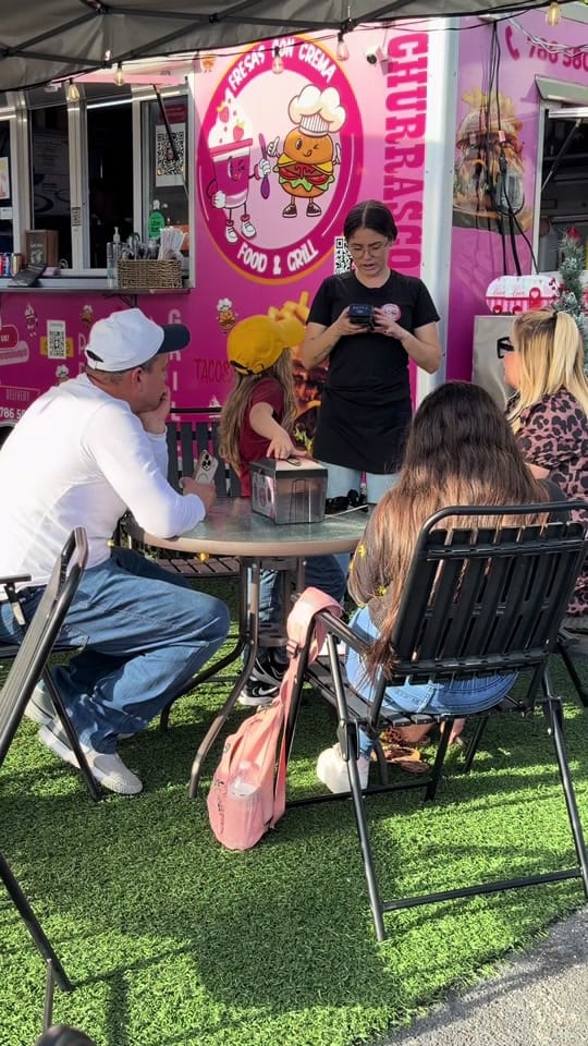 Post 3 by Fresas con crema food grill on TikTok (video)