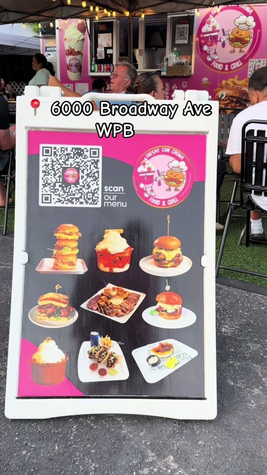 Post 2 by Fresas con crema food grill on TikTok (video)