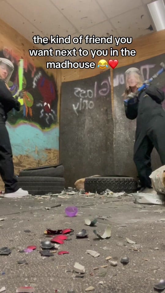 Post 4 by ALAINA CROSS on TikTok (video)