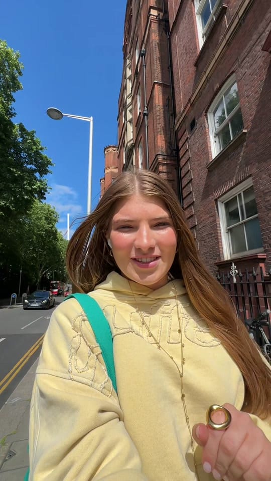 Post 4 by lozza ⭐️ on TikTok (video)