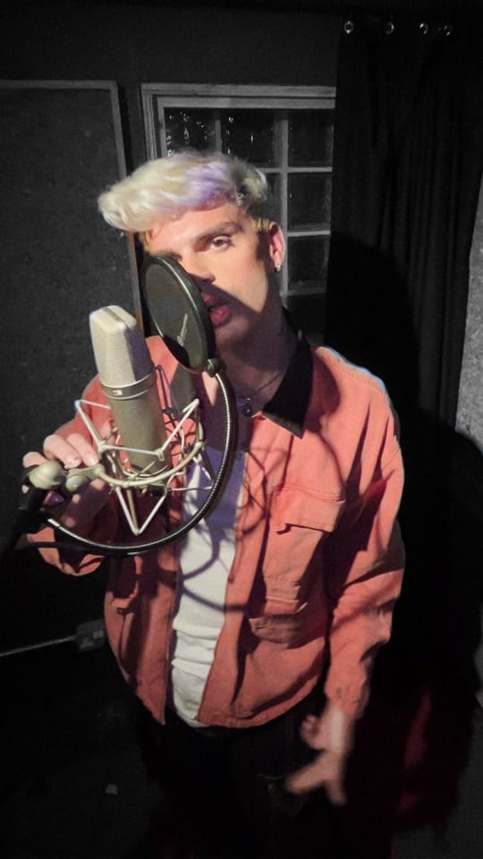 Post 8 by VICTOR on TikTok (video)