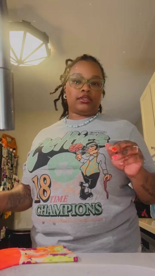 Post 6 by M0MMiANA on TikTok (video)