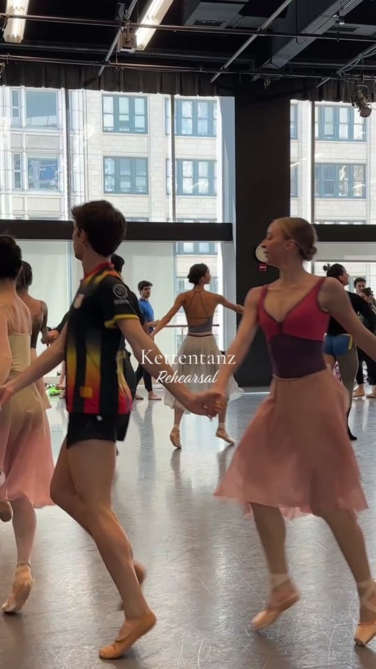 Post 5 by The Joffrey Ballet on TikTok (video)