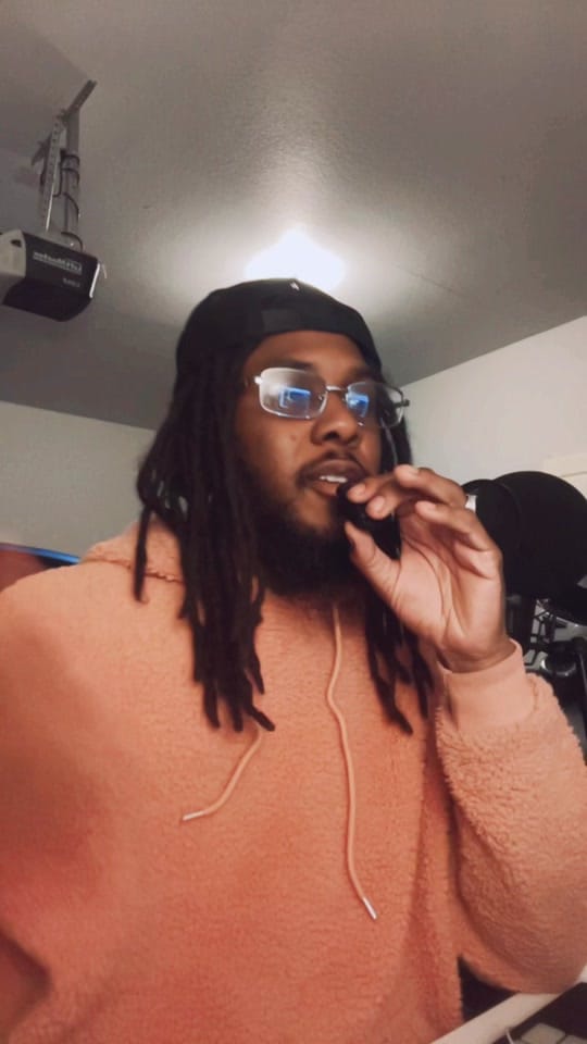 Post 2 by Omar Ladell on TikTok (video)