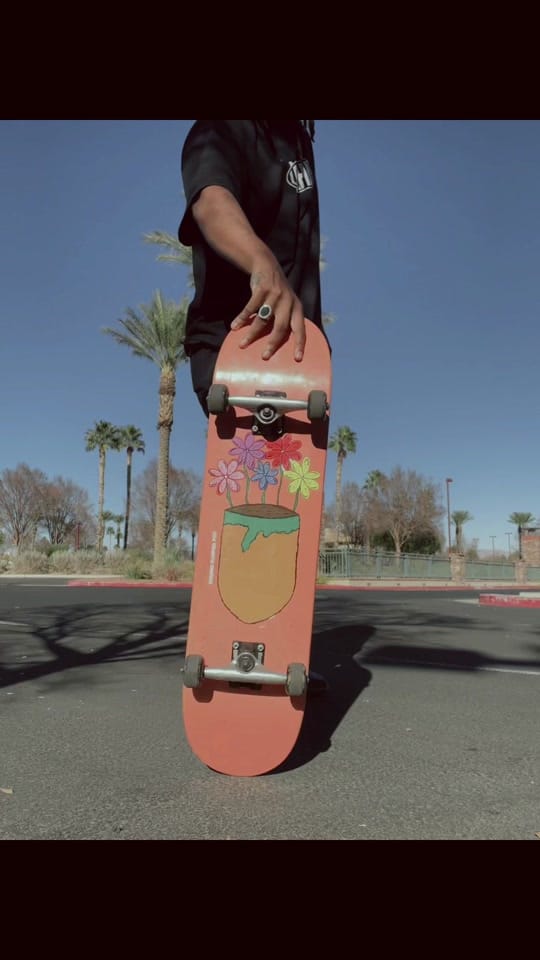 Post 6 by Omar Ladell on TikTok (video)