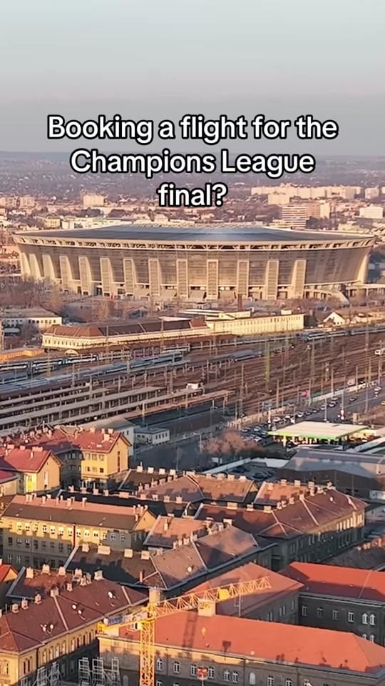 Post 2 by London Luton Airport on TikTok (video)