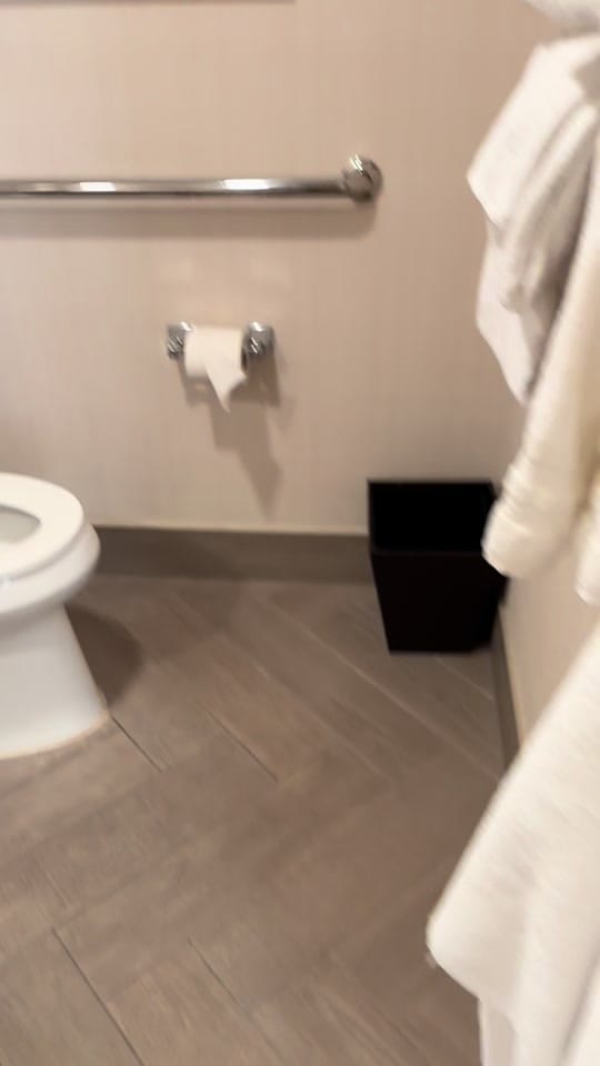 Post 5 by Rich Alfonso on TikTok (video)