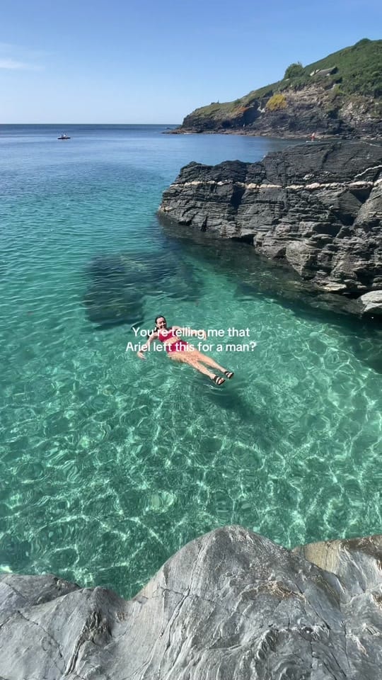 Post 1 by Polly Burton on TikTok (video)