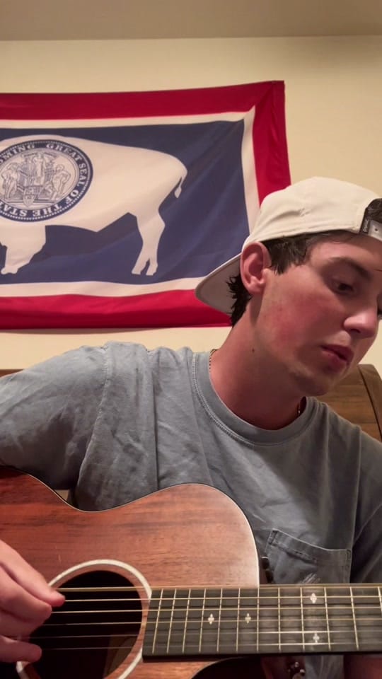 Post 6 by Carter & Caley on TikTok (video)