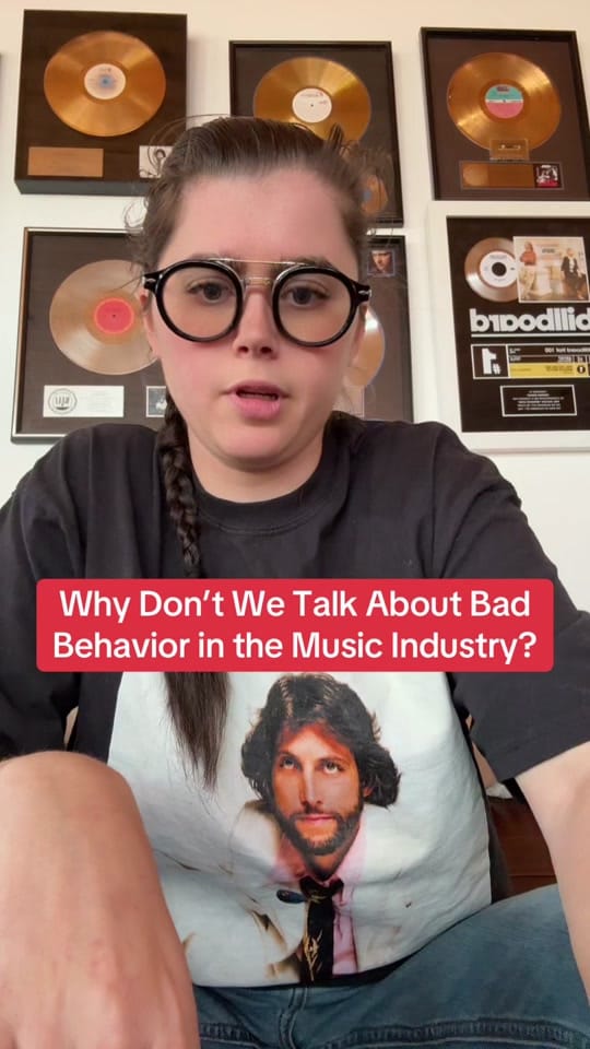 Post 10 by Liz The Music Manager on TikTok (video)