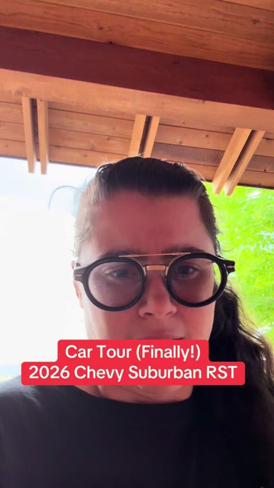 Post 8 by Liz The Music Manager on TikTok (video)