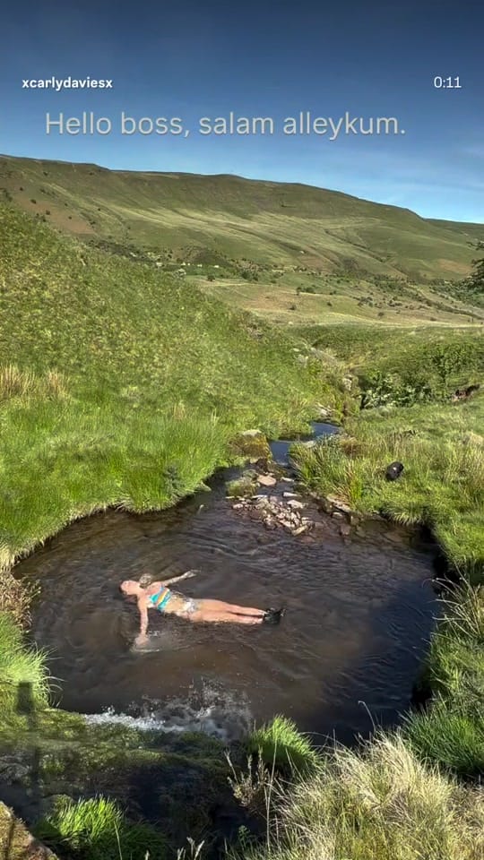 Post 4 by Carly Davies on TikTok (video)