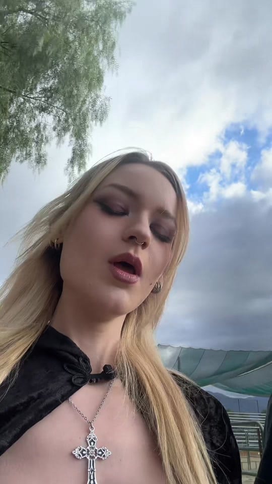 Post 6 by aris le beau on TikTok (video)