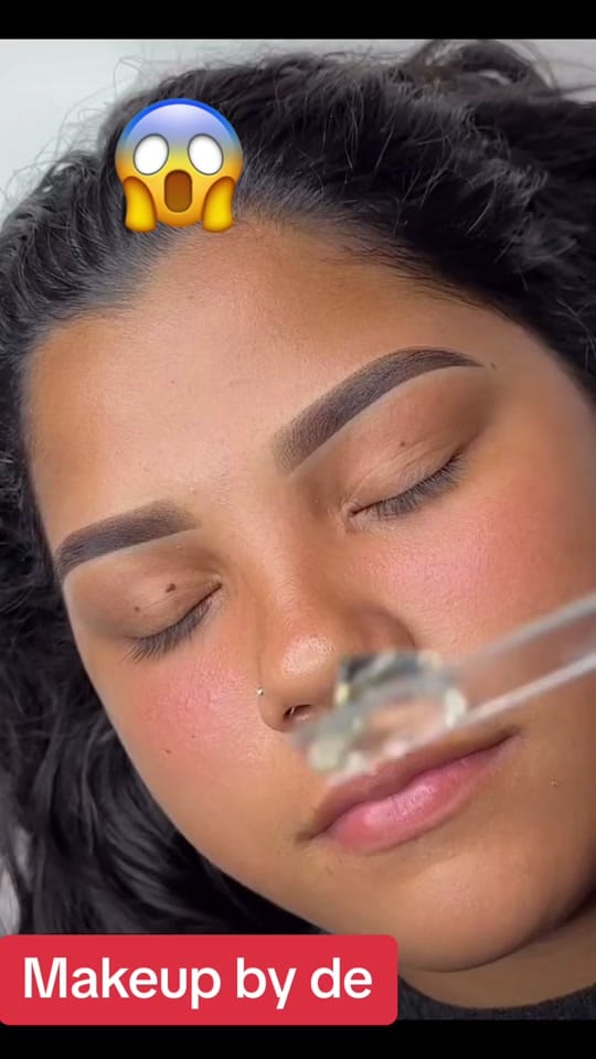 Post 8 by Hair & Makeup By DE on TikTok (video)