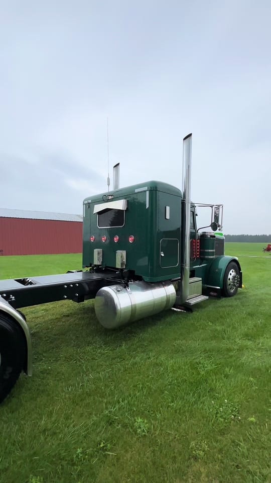 Post 3 by Jake Carlson on TikTok (video)