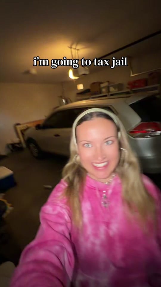 Post 6 by Nicole Koster on TikTok (video)