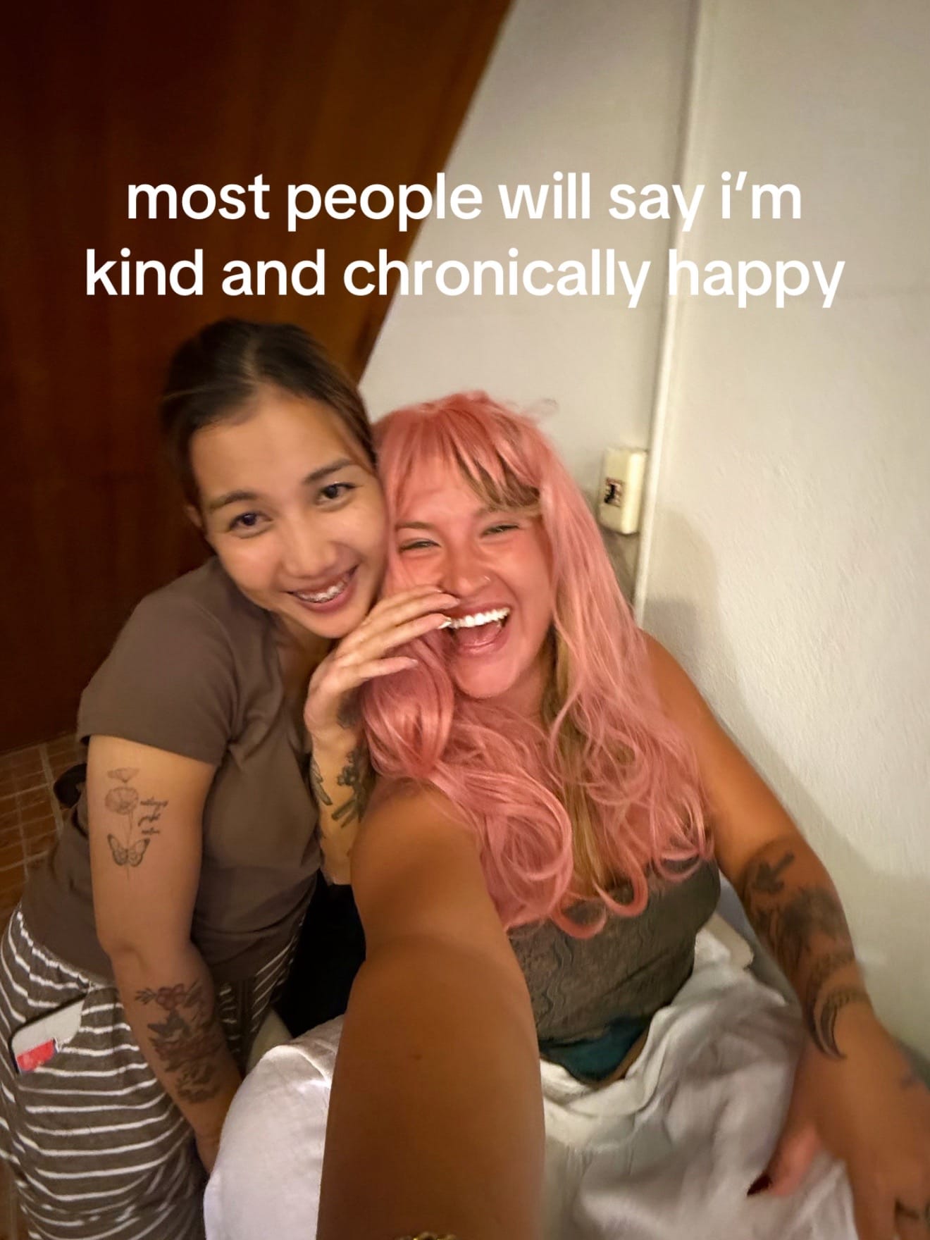 Post 7 by Nicole Koster on TikTok (video)
