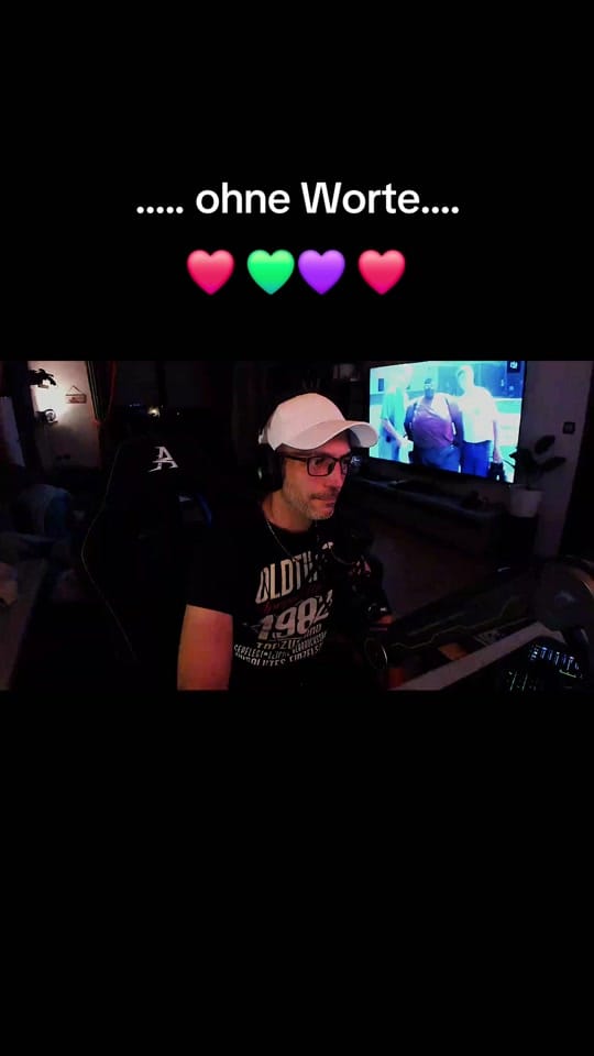 Post 5 by Wunny on TikTok (video)