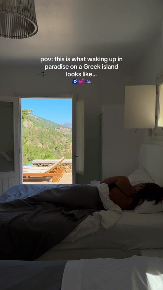 Post 4 by Gabriella on TikTok (video)