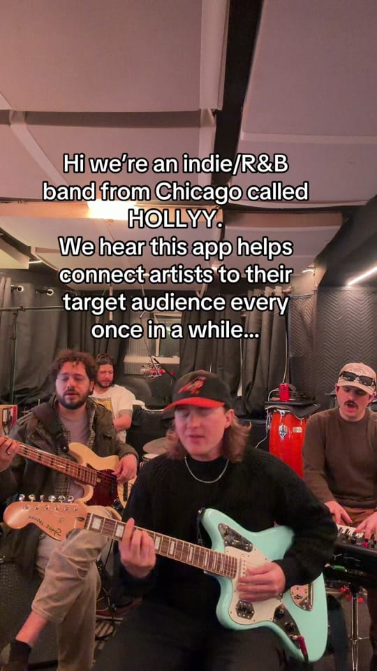 Post 8 by HOLLYY on TikTok (video)