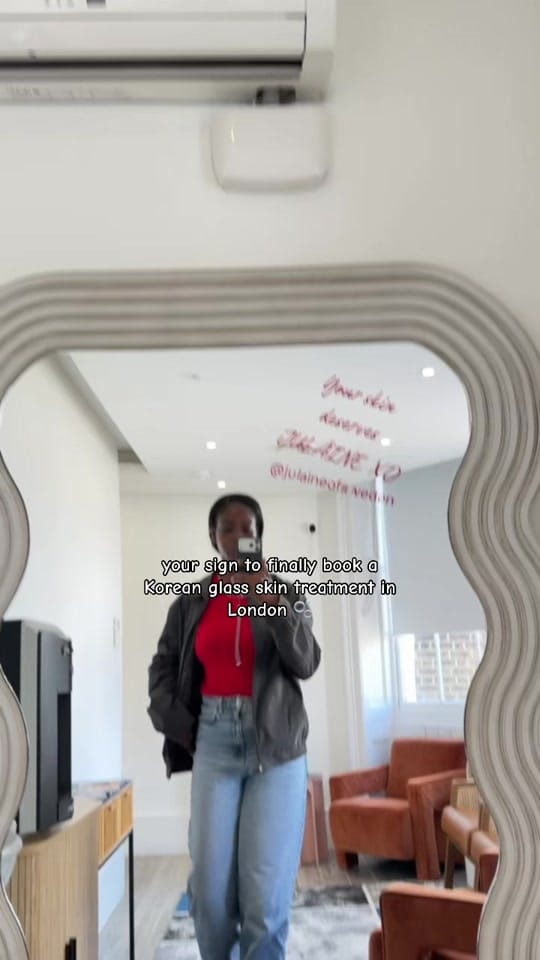 Post 5 by Iviè Milan | London + Travel on TikTok (video)