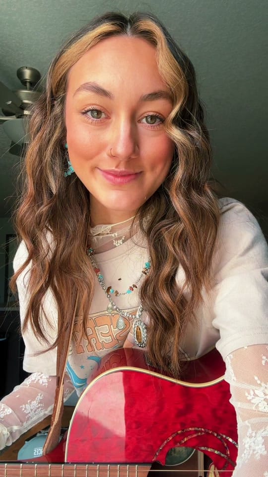 Post 8 by riley houde on TikTok (video)