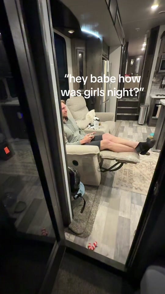 Post 2 by riley houde on TikTok (video)