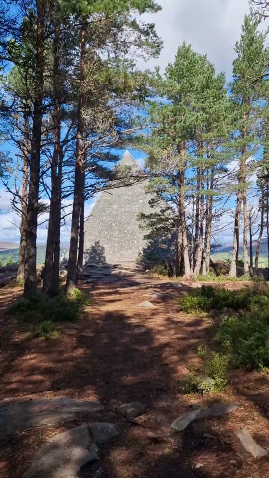 Post 9 by Siobhan Exploring Scotland on TikTok (video)