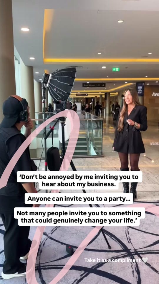 Post 9 by nikfoxx on TikTok (video)