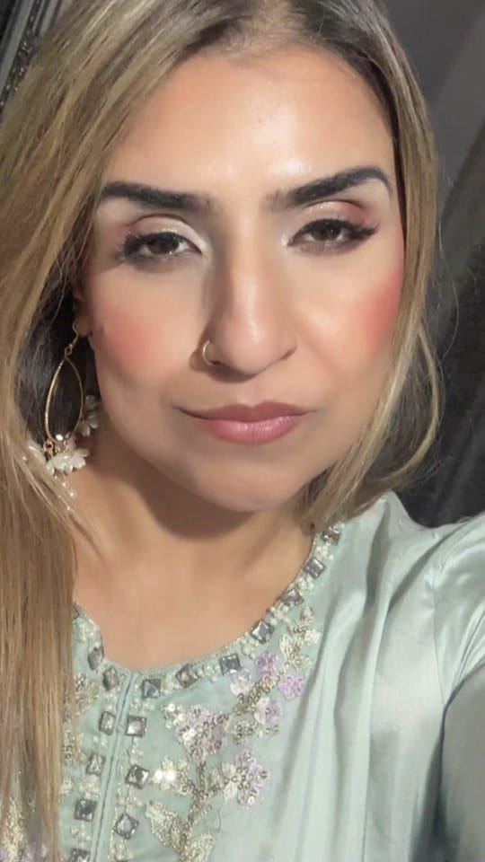 Post 3 by Makeupbyzs on TikTok (video)