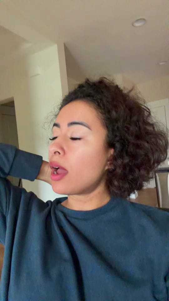 Post 8 by Chelsea Bellini on TikTok (video)