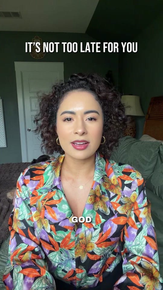 Post 10 by Chelsea Bellini on TikTok (video)