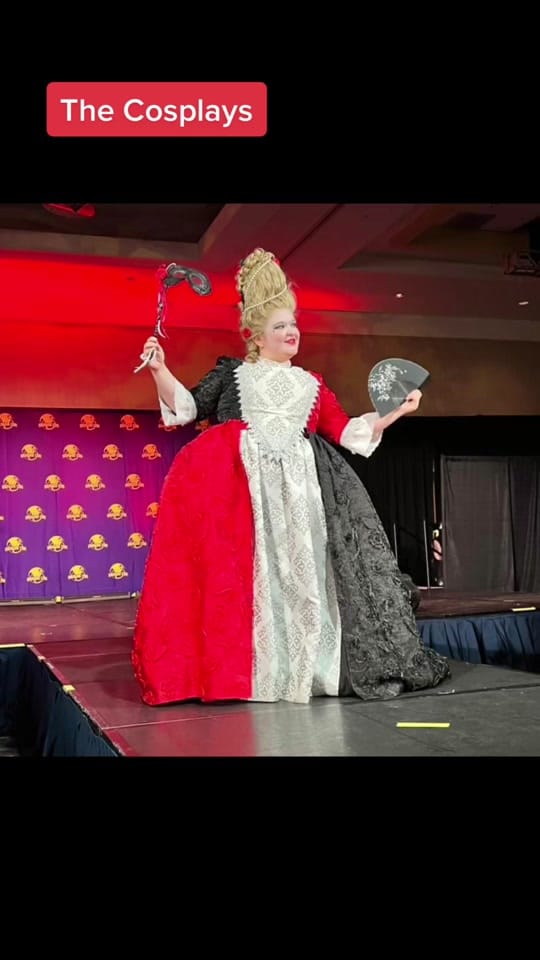 Post 8 by SassyVillain on TikTok (video)