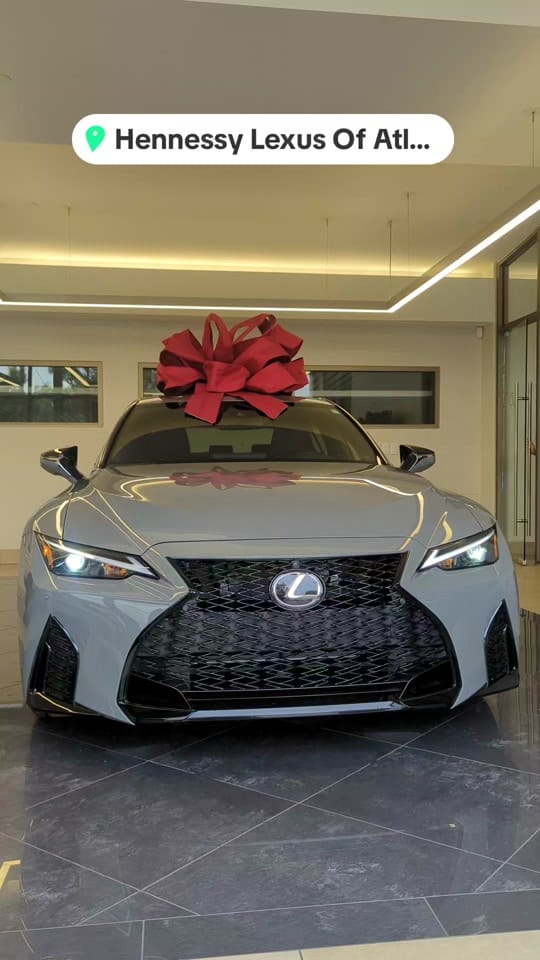 Post 10 by Terrell Beasley at Lexus ATL on TikTok (video)