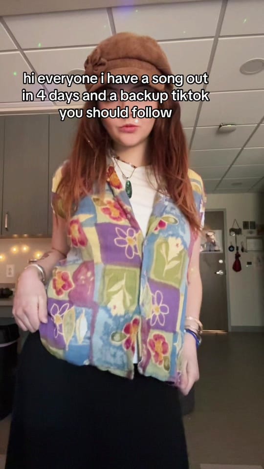 Post 7 by BeelTown on TikTok (video)
